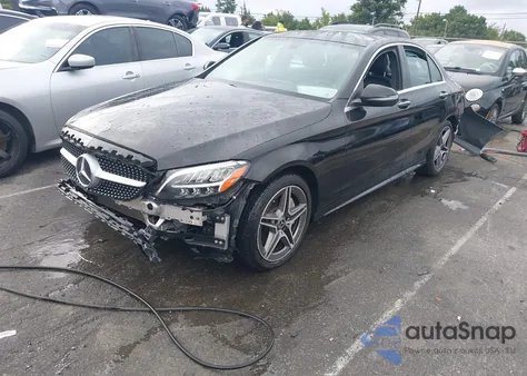 2020 Mercedes-Benz C 300 4Matic из США, поврежденный, VIN 55SWF8EB4LU329810